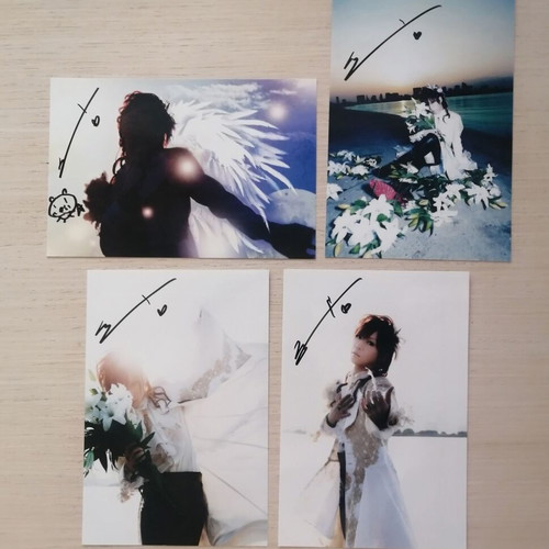 Satsuki signed photos, like new, collectible, set of 4