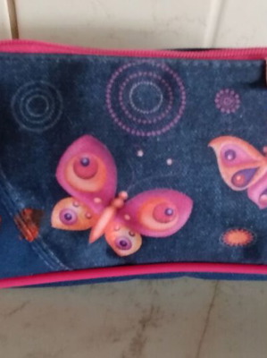 Pencil case like new in excellent condition
