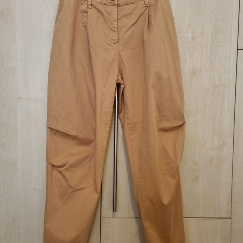 Please elastic denim-style pants size M like new