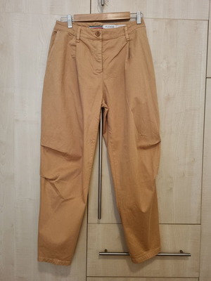 Please elastic denim-style pants size M like new