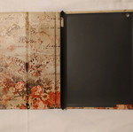 Tablet case like new, black plastic