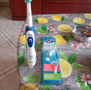 Oral-B Pro Battery Precision Clean Ηλεκτρική Οδοντόβουρτσα Μπαταρίας Λευκή