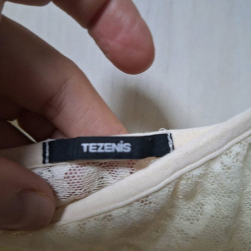 Tezenis 3 lace camisoles like new, size M, black and yellow