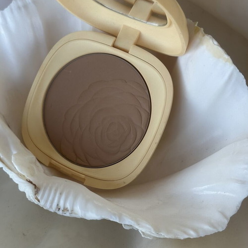 Matte bronzer KIKO Blossoming Beauty like new