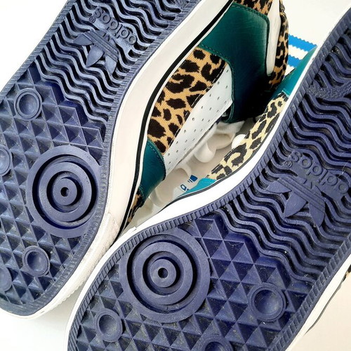Adidas x Jeremy Scott JS Bones "Flintstones" Leopard sneakers size US 9
