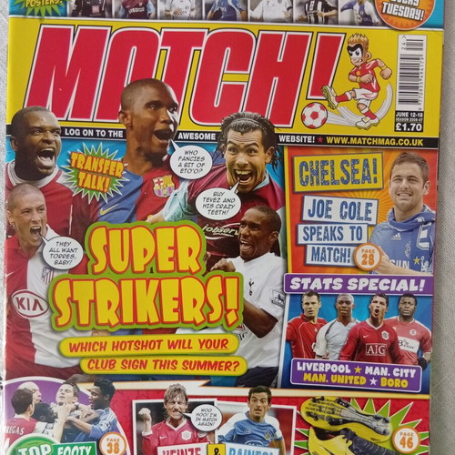 Match Football Magazine issue 12-18/6/2096 like new with West Ham posters