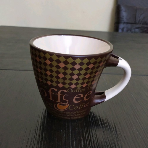 Porcelain mug like new, height 8 cm, diameter 9/5 cm