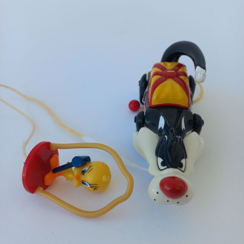 Vintage collectible Sylvester & Tweety toy like new, 2002