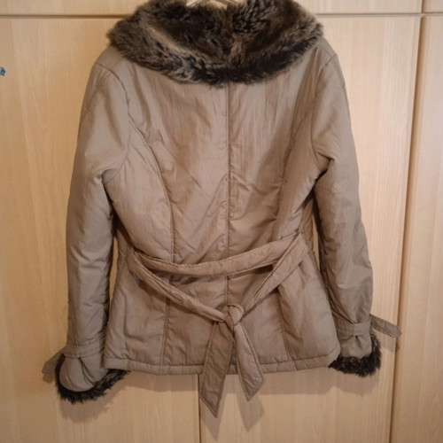 Jacket like new with fur on collar and sleeves, size S