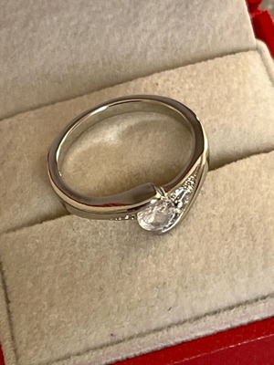 Silver 925 ring new, size 6, silver color