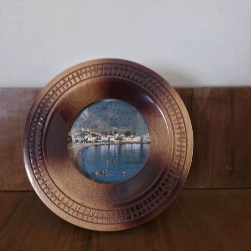 Carved decorative wall plate like new with seaside Greek village