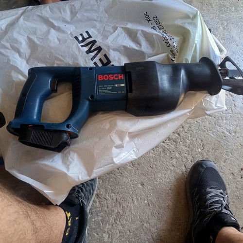 Bosch GSA 24 VE reciprocating saw