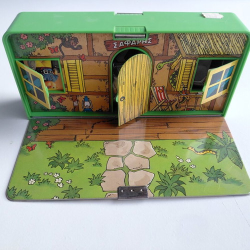 Trakatroukes O Kyrios Safaris toy from the 80s, new