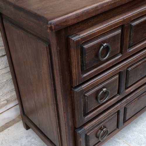 Rustic solid wood drawer chest like new with 3 large drawers