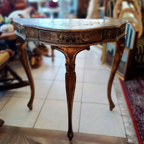 Vintage Italian Florentine console table with gold details