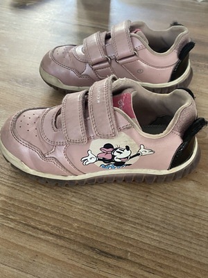 Geox Mini Athletic Shoes used, size 27, pink