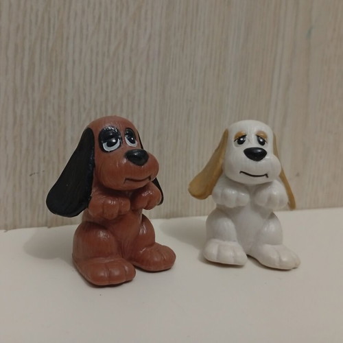 LGT Pound Puppies Dog Puppy Figures 1984 vintage used, set of 2