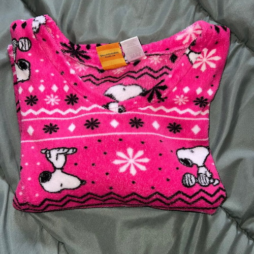 Women's warm pajama top used, size small, multicolored