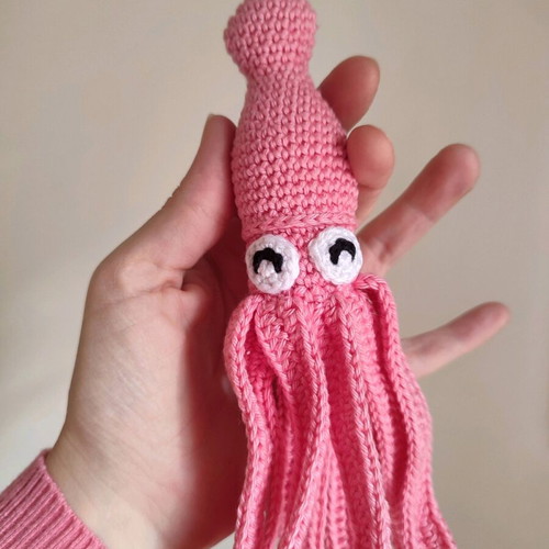 Amigurumi Knitted Doll Pink Squid New
