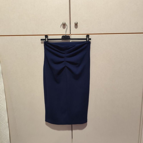 Blue pencil skirt like new, size S-M