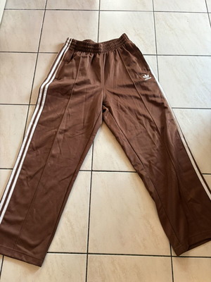 Adidas tracksuit pants, brown and white, size S-M