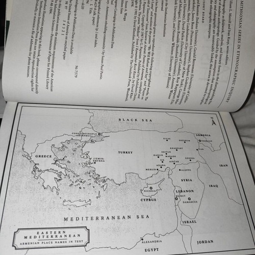 Faith in History Armenians Rebuilding Community book new, English edition