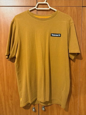 Mustard Timberland T-shirt size L like new