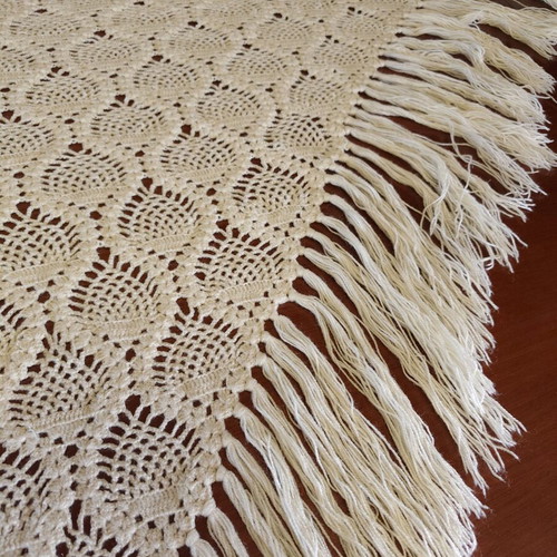 Handmade scarf like new, beige color 100x200