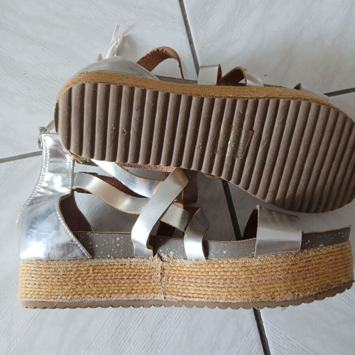 Platform sandals silver like new, size 40