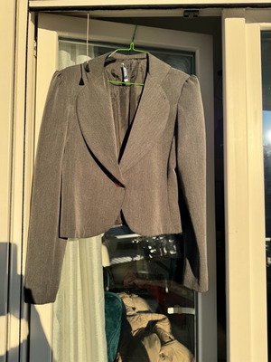 Grey jacket used, size M, Italian origin