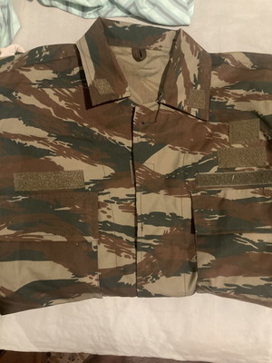 Camouflage jacket and pants set new
