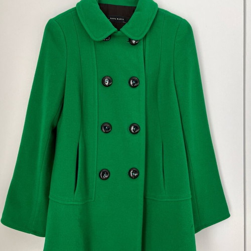 Zara coat used, green, size Small