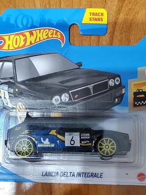 Hot Wheels Lancia Delta new