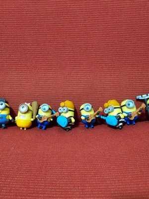 Minions figures used, pack of 11 pieces