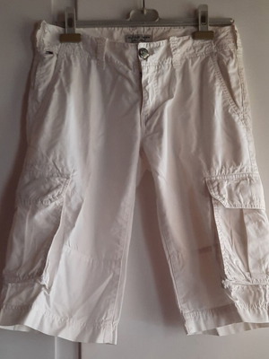 Tommy Hilfiger Cargo Bermuda Denim W27 Like New, Classic White Cotton