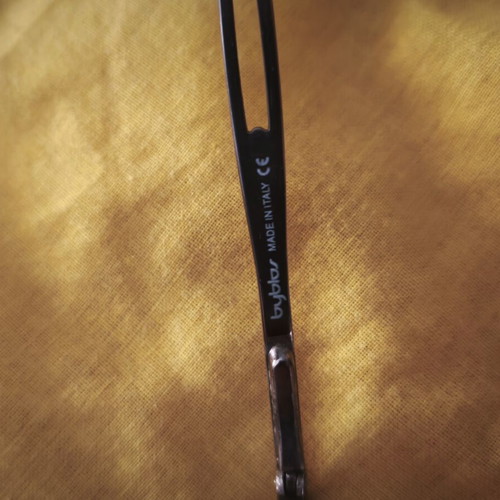 Byblos vintage eyeglass frame like new, brown