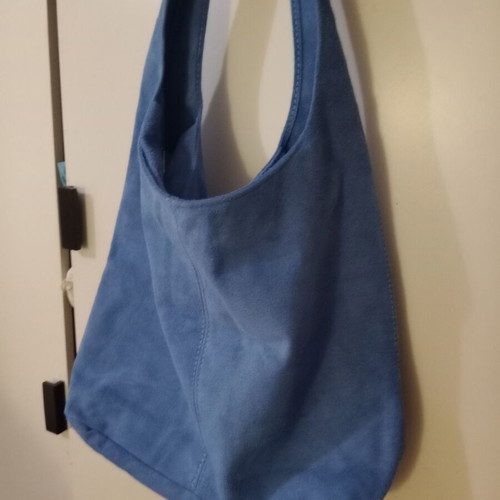 Shoulder bag made of genuine lamb leather mouton blue new