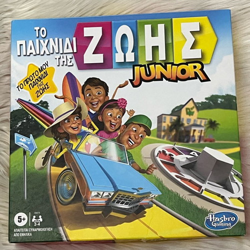 Hasbro Game of Life Junior board game like new