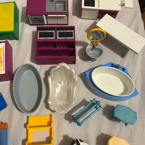 Playmobil used furniture for kids room and bathroom
