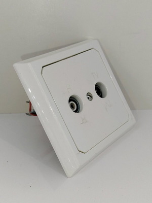 Century Control antenna pass-through socket new