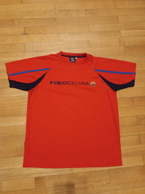 Fc Barcelona football shirt M slightly used