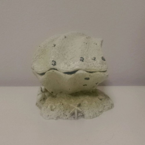 Aquarium decorations like new, set of 4 pieces