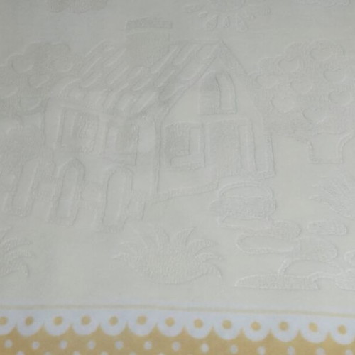 Baby blanket like new, very soft, suitable for crib