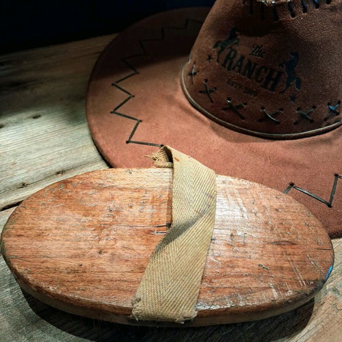 Collectible horse grooming brush 1930
