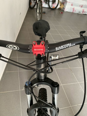 Cube mountain bike σαν καινούργιο, δισκόφρενα, μαύρο, ανδρικό