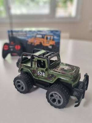Jeep remote control car new, fully functional