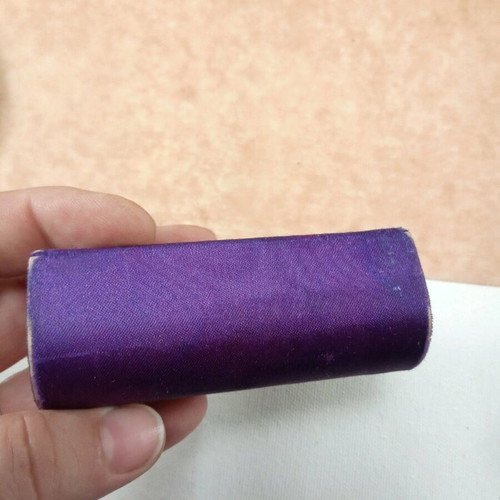 Lipstick case used with mirror and wear on metal parts