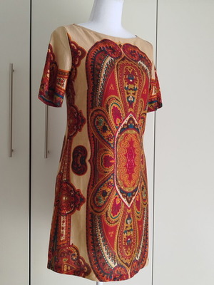 See U Soon dress like new, size S, colorful vintage style