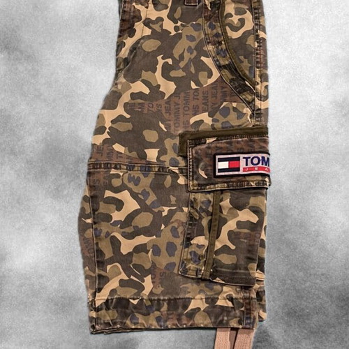 Tommy Hilfiger Camouflage Cargo Shorts like new