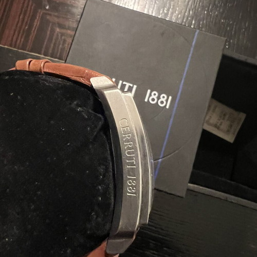 Cerruti men's watch like new